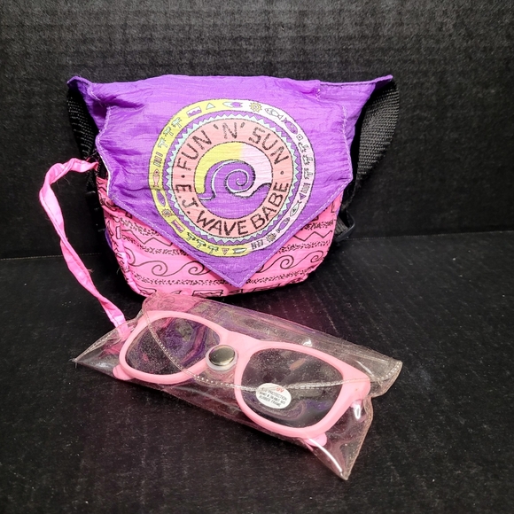 Fun N Sun Other - Vintage 1980's Childs Purple and Pink Fun 'N' Sun E.J. Wave Babe Bag